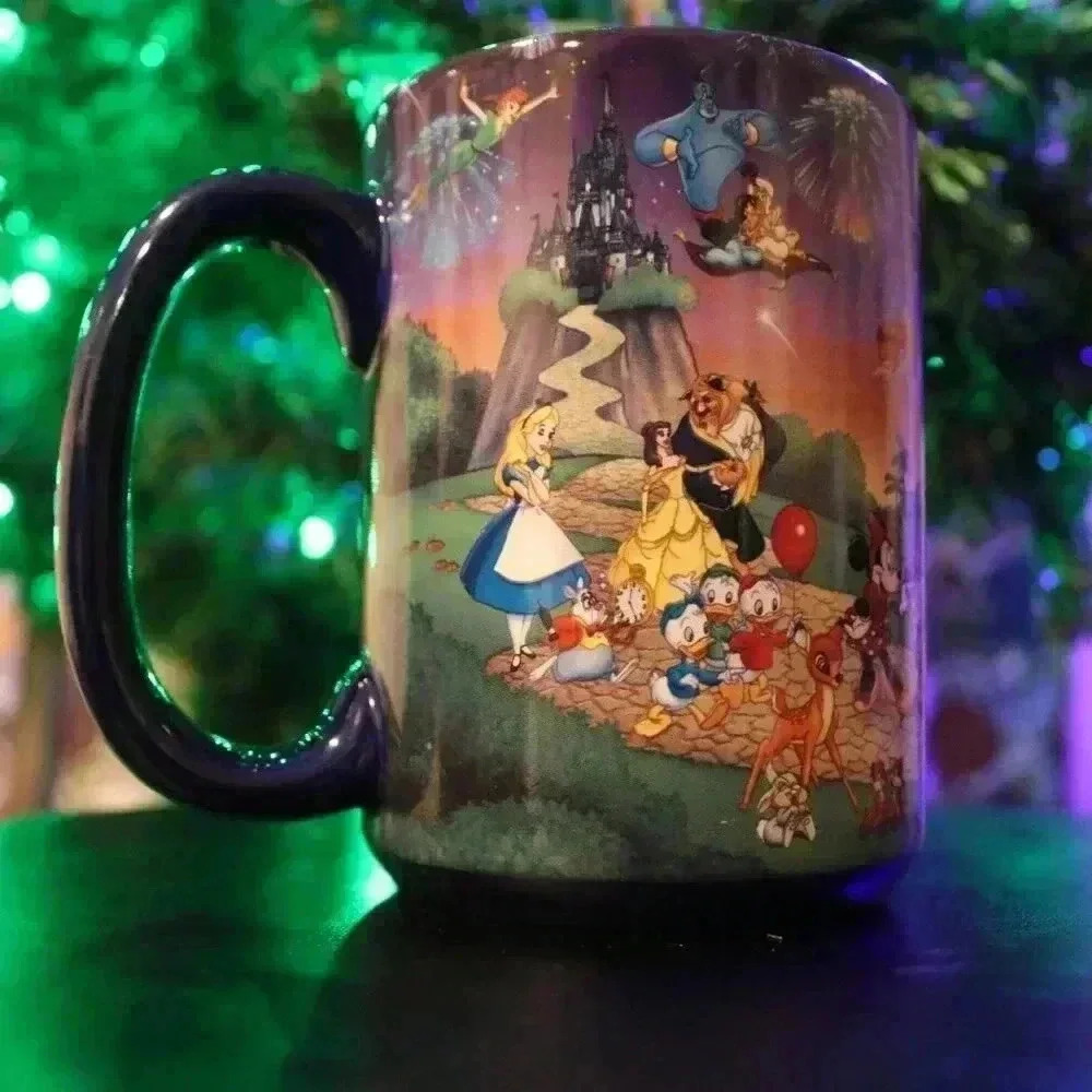 Walt Disney World 2000 Mug Vintage “Celebrate The Future In Hand In Hand” 4.5”
